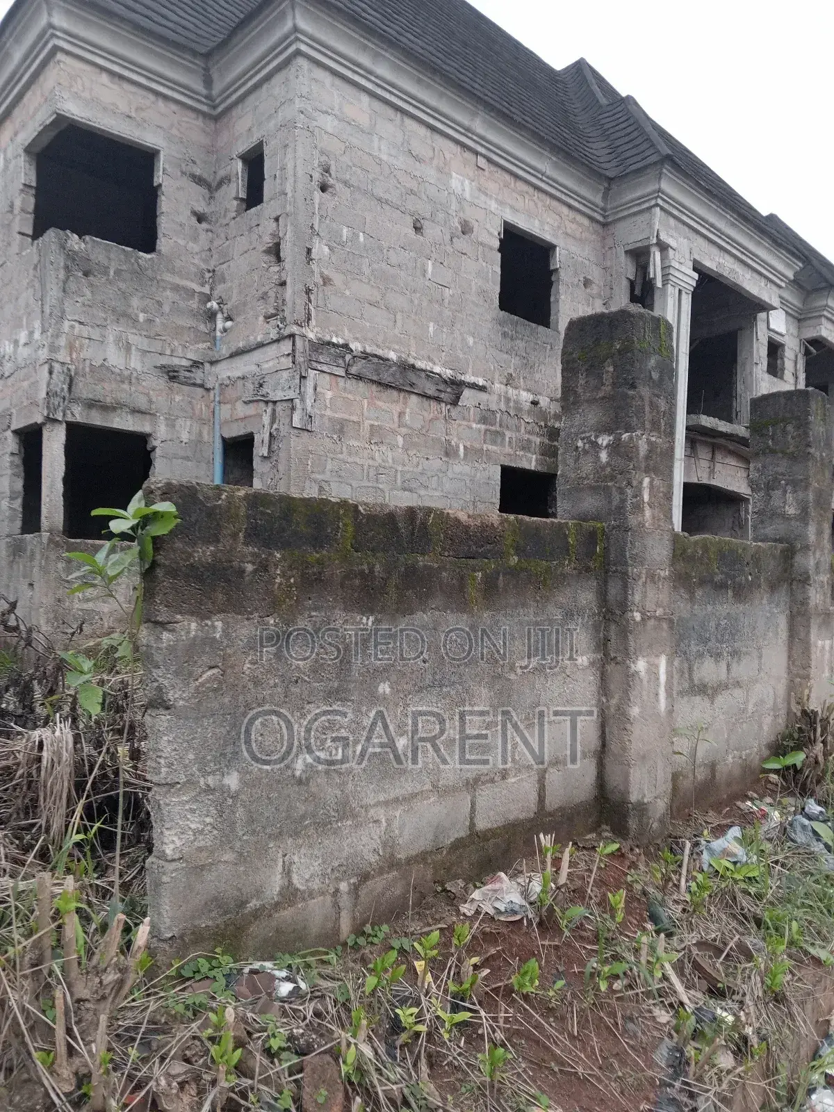 4 Flats of 3 Bedroom Each for Lease in Benin City