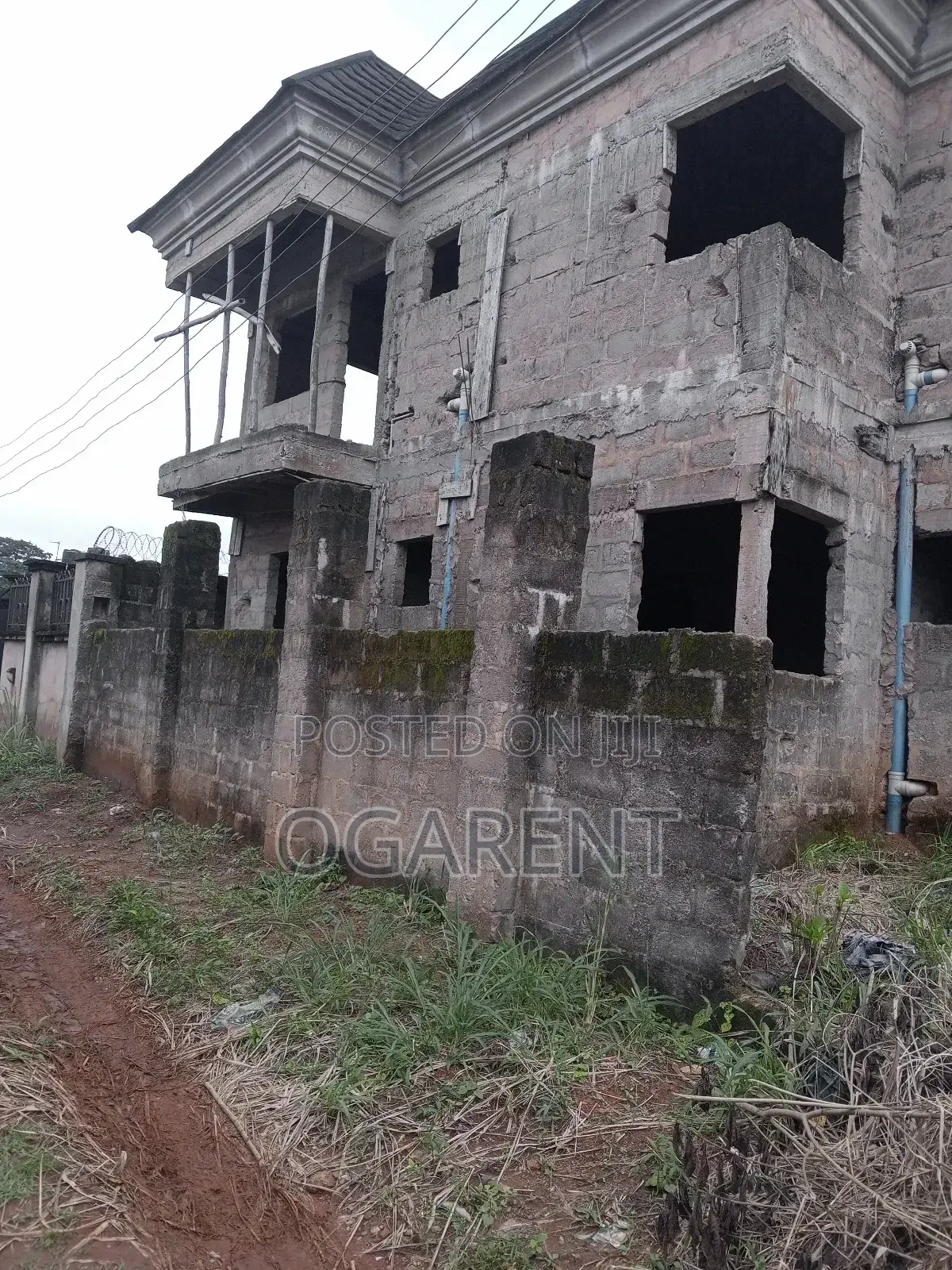 4 Flats of 3 Bedroom Each for Lease in Benin City