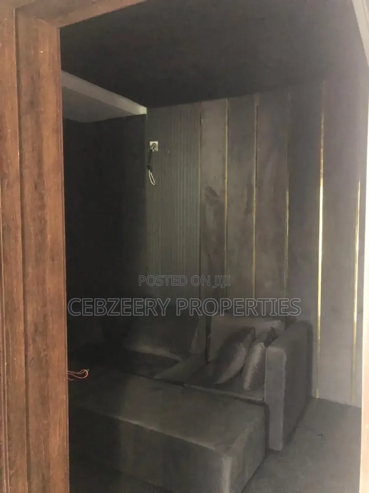 5bdrm Duplex in Omole Estate for sale in Omole Phase 1
