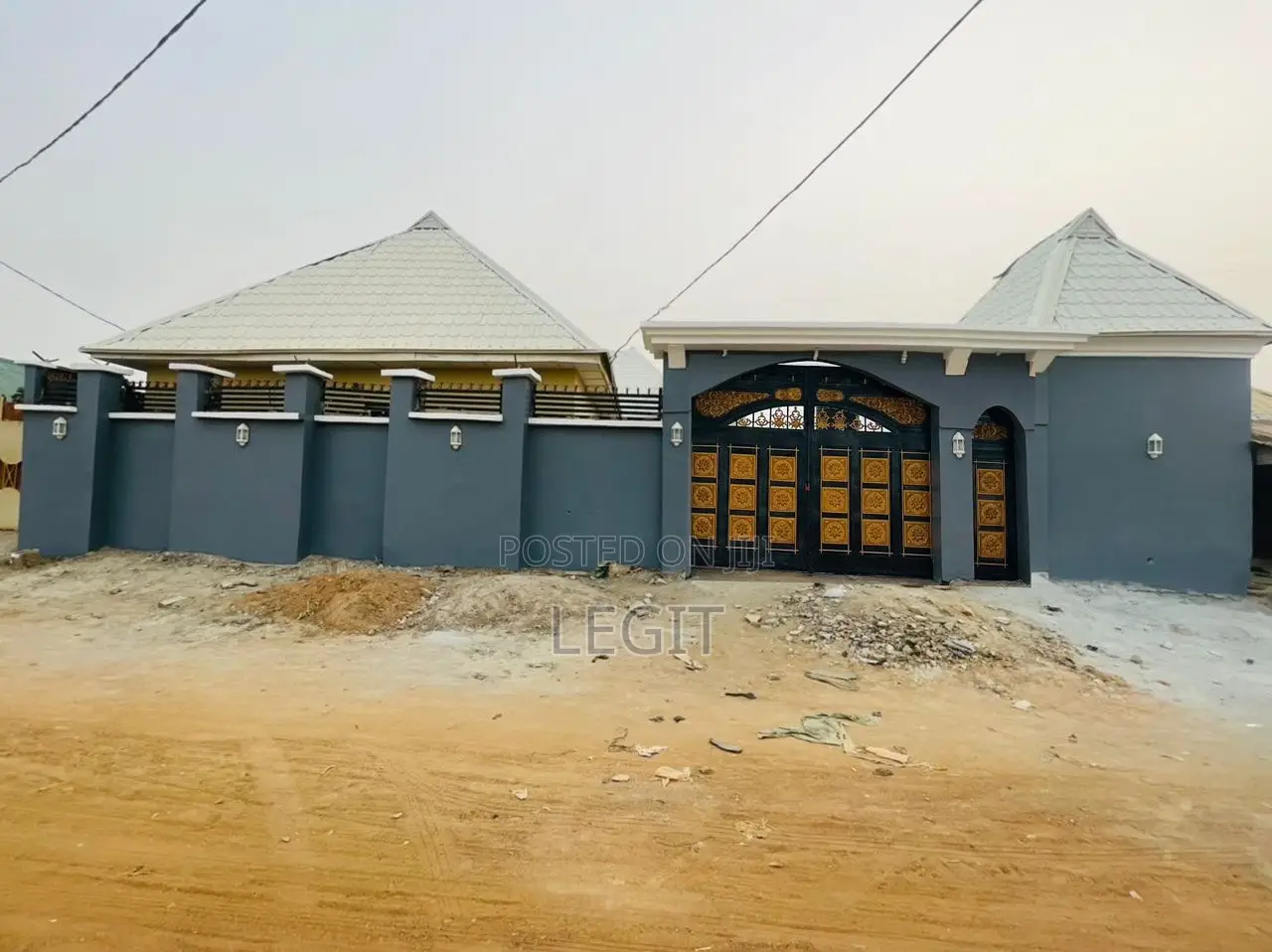 3bdrm Block of Flats in Minna for sale in Minna