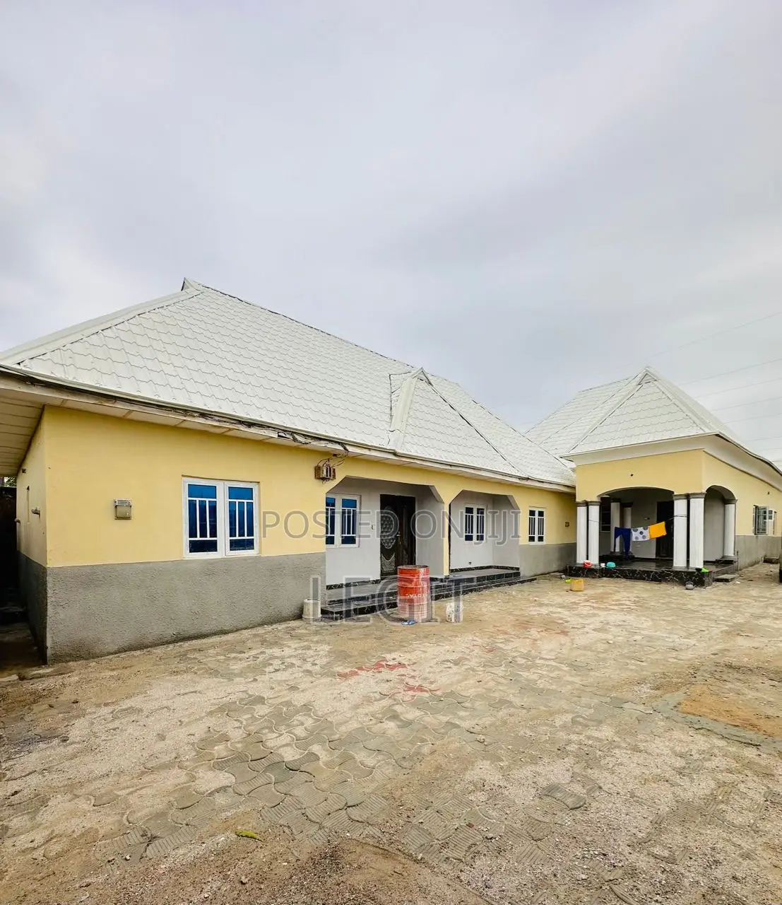 3bdrm Block of Flats in Minna for sale in Minna