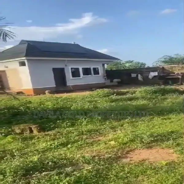 Beautiful Sizable Portion of Land for Sale. in Benin City