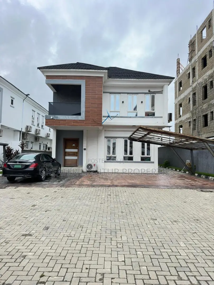 Furnished 4bdrm Duplex in Victoria Bay Estate, Lekki Phase 1 for sale in Lekki Phase 1