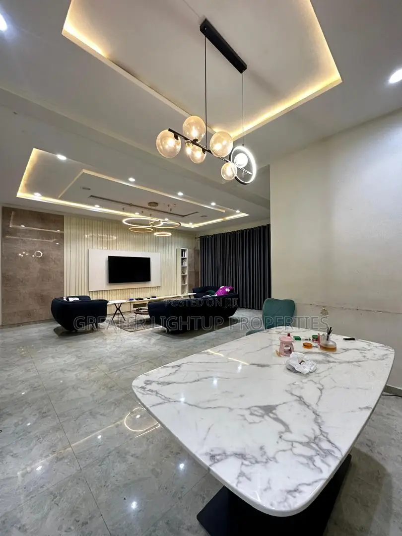 Furnished 4bdrm Duplex in Victoria Bay Estate, Lekki Phase 1 for sale in Lekki Phase 1