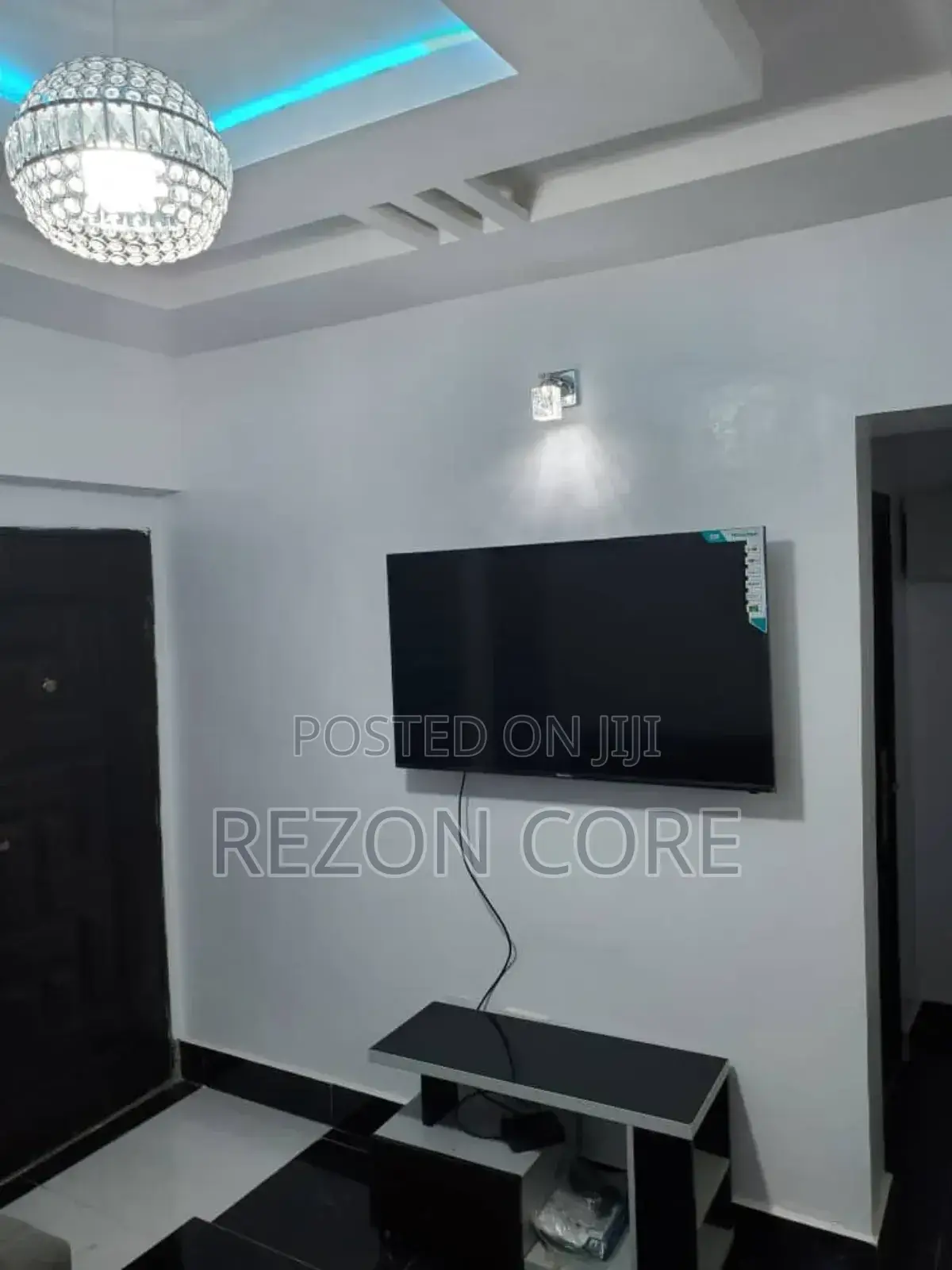 Well Furnished Mini Flat in a Secured Estate in GRA Phase 1