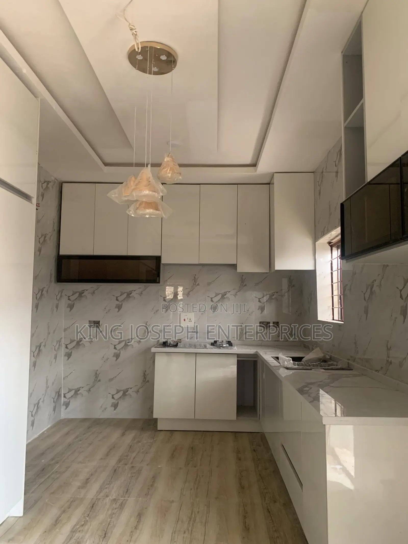 5bdrm Duplex in Idu for sale in Idu Industrial