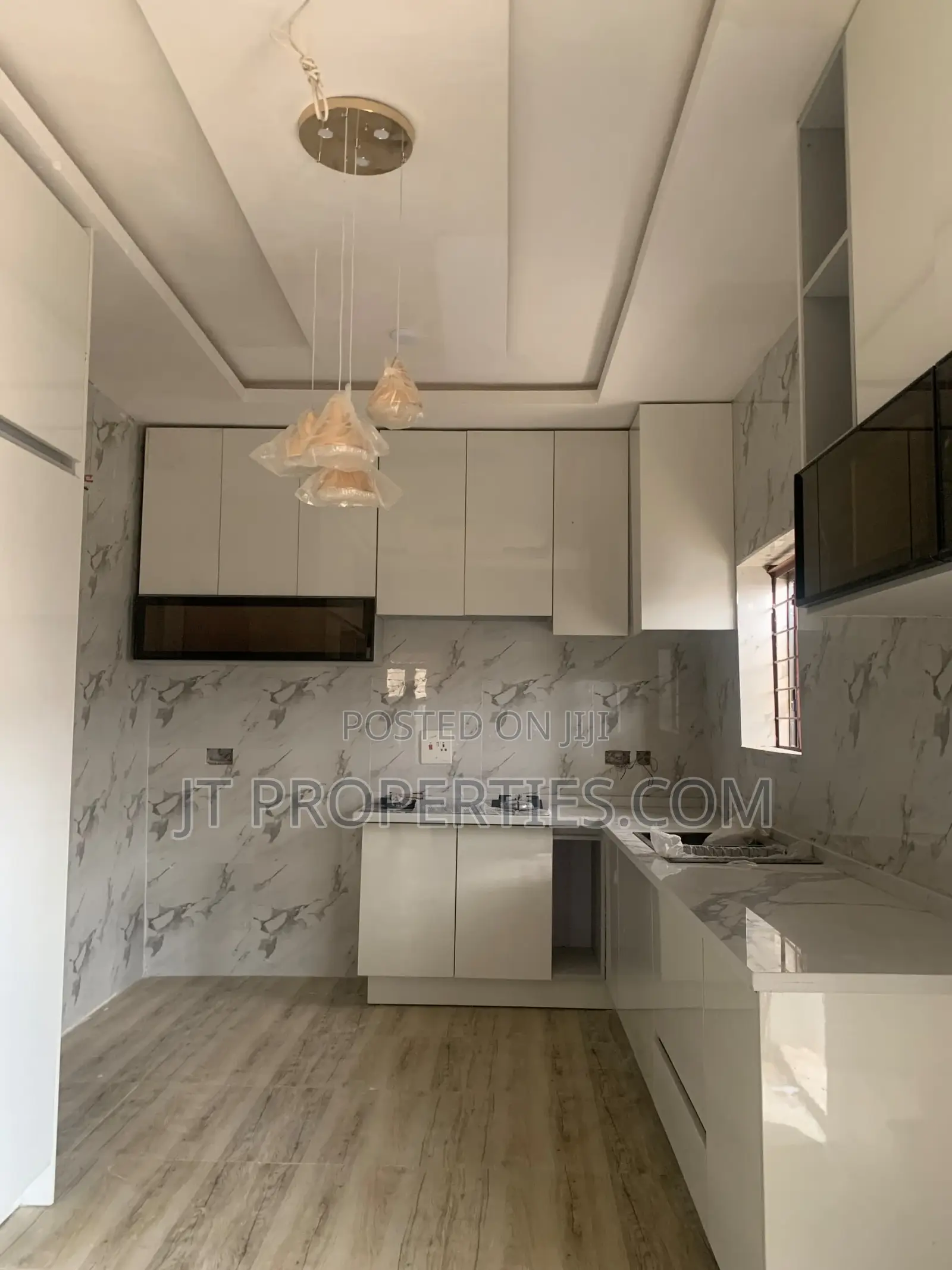 5bdrm Duplex in Idu for sale in Idu Industrial