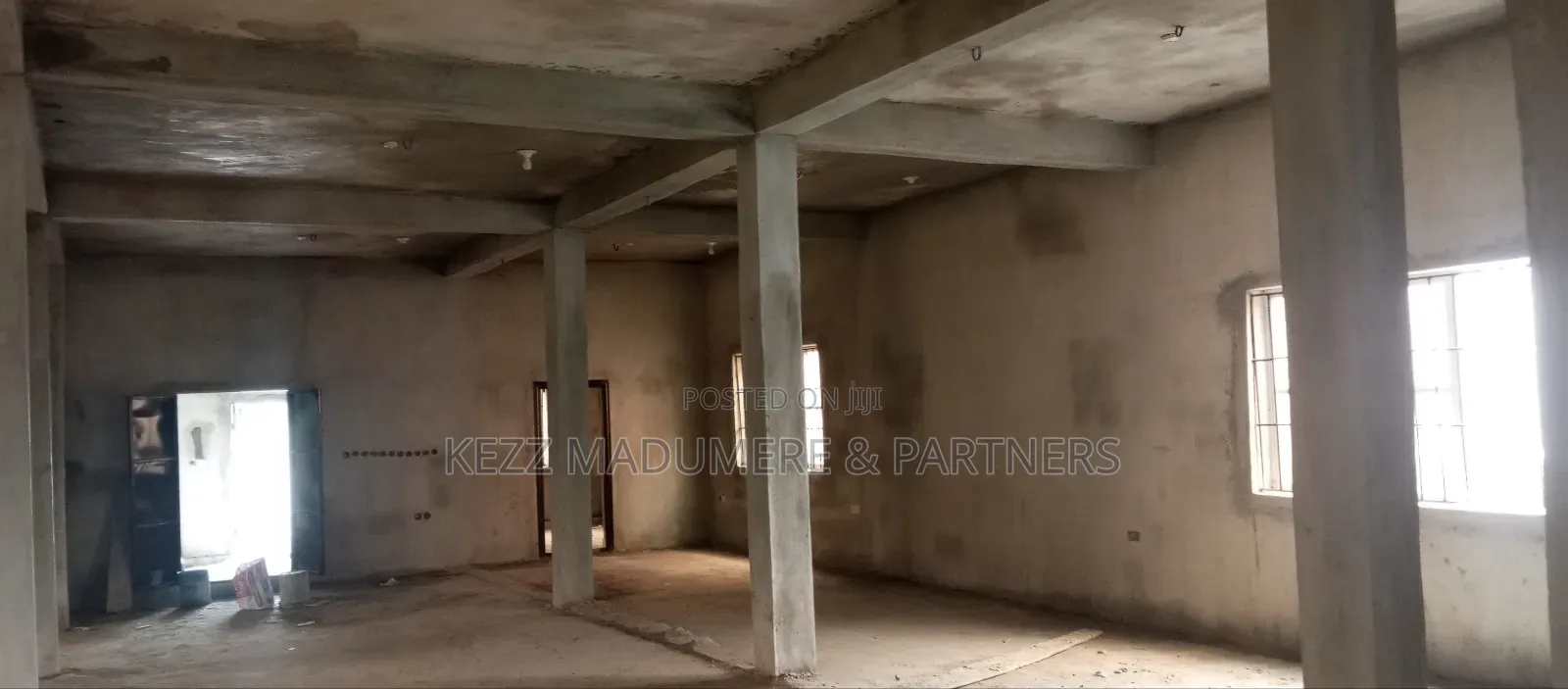 To Let / Lease: 350 SQMTRS Warehouse in Port-Harcourt