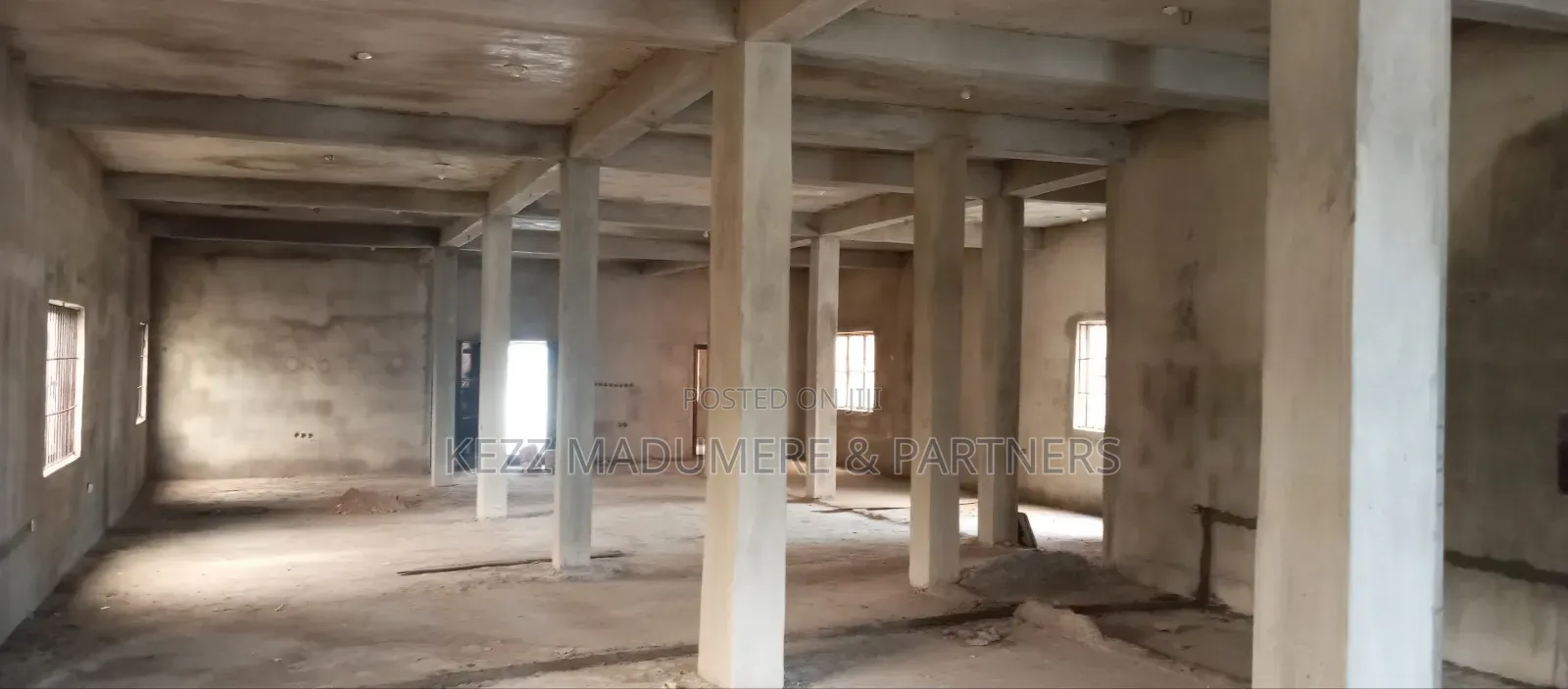 To Let / Lease: 350 SQMTRS Warehouse in Port-Harcourt