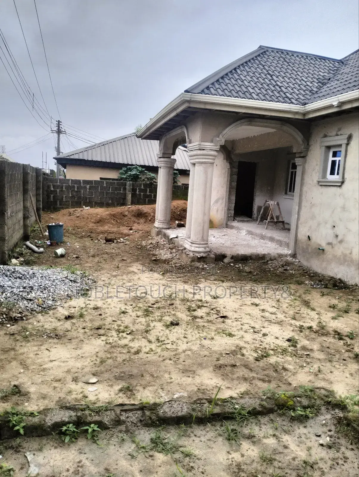 2bdrm Bungalow in Ijegun Ikotun Lagos for sale in Ijegun