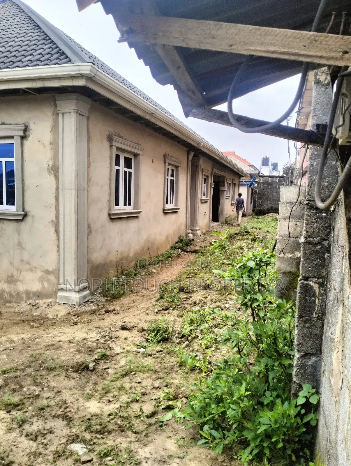 2bdrm Bungalow in Ijegun Ikotun Lagos for sale in Ijegun