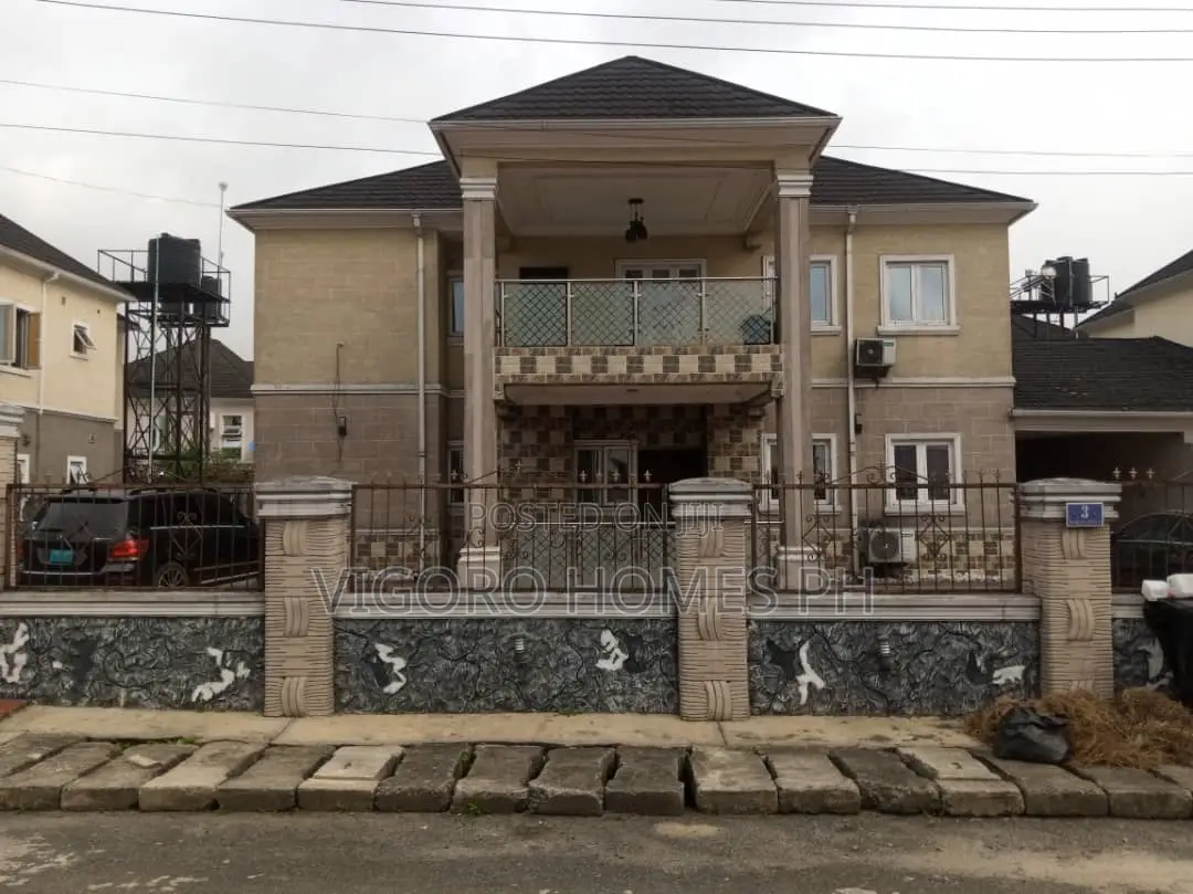 6bdrm Duplex in Harmony Estate, Port-Harcourt for sale in Port-Harcourt