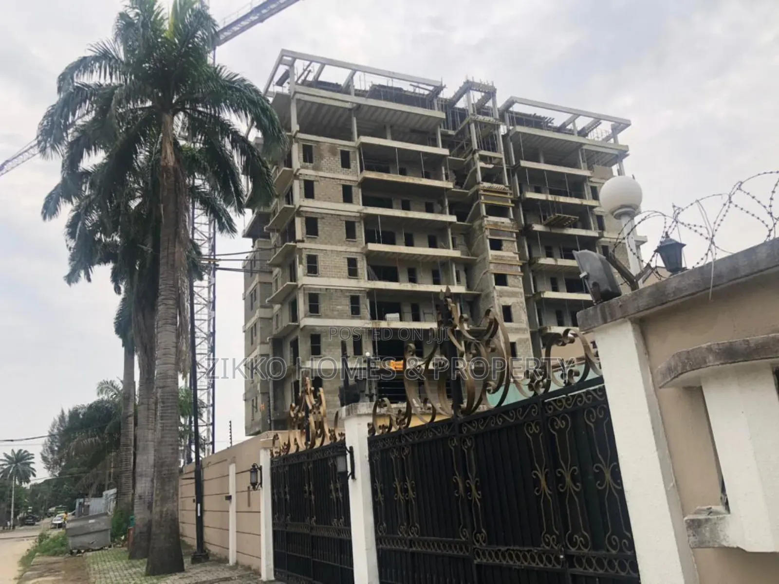 4bdrm Penthouse in Begonia, Ikoyi for sale in Ikoyi
