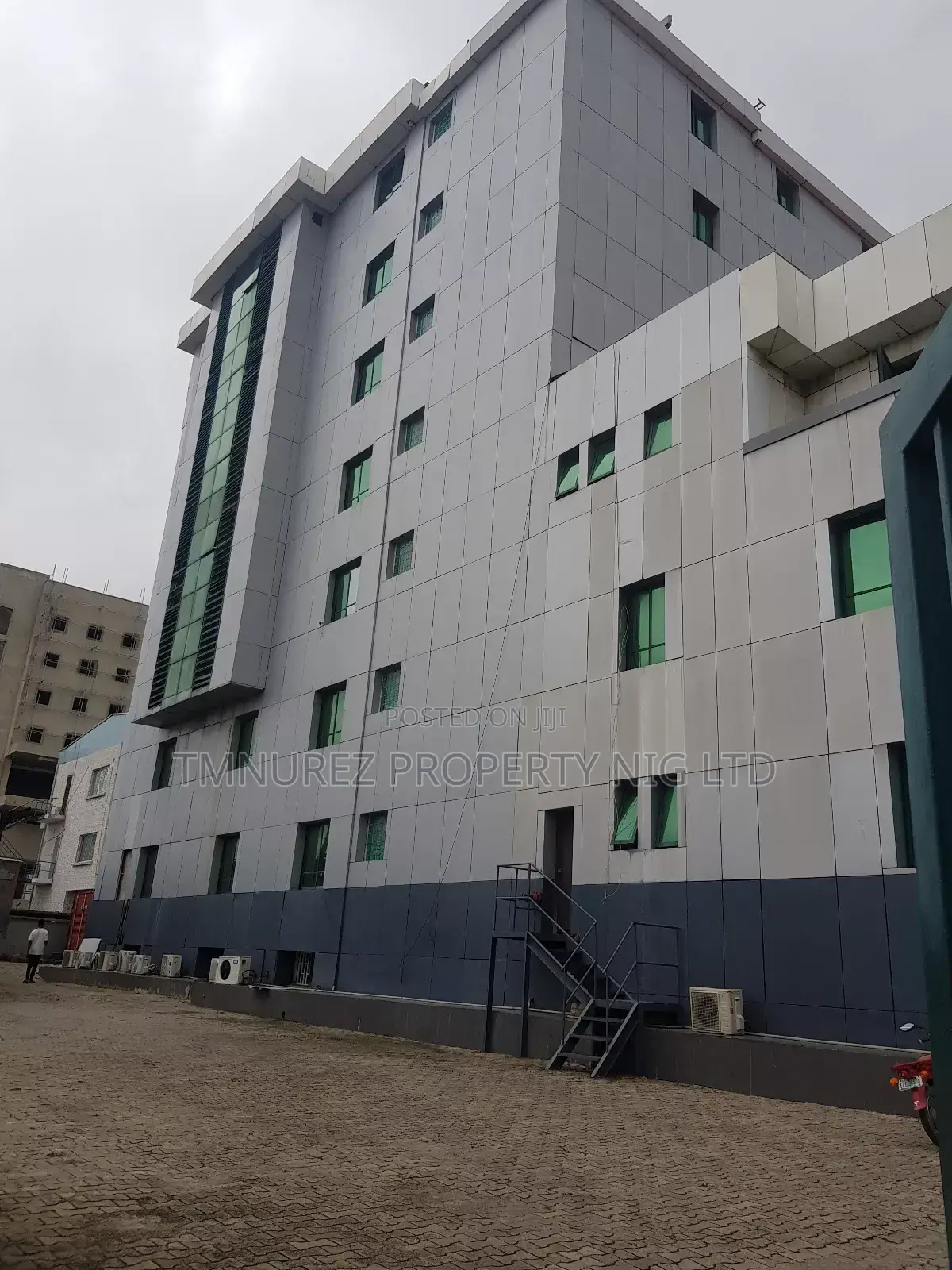 350 Ssqm,Open Space 0ffice Space,For Rent, Lekki Phase1 in Lekki Phase 1