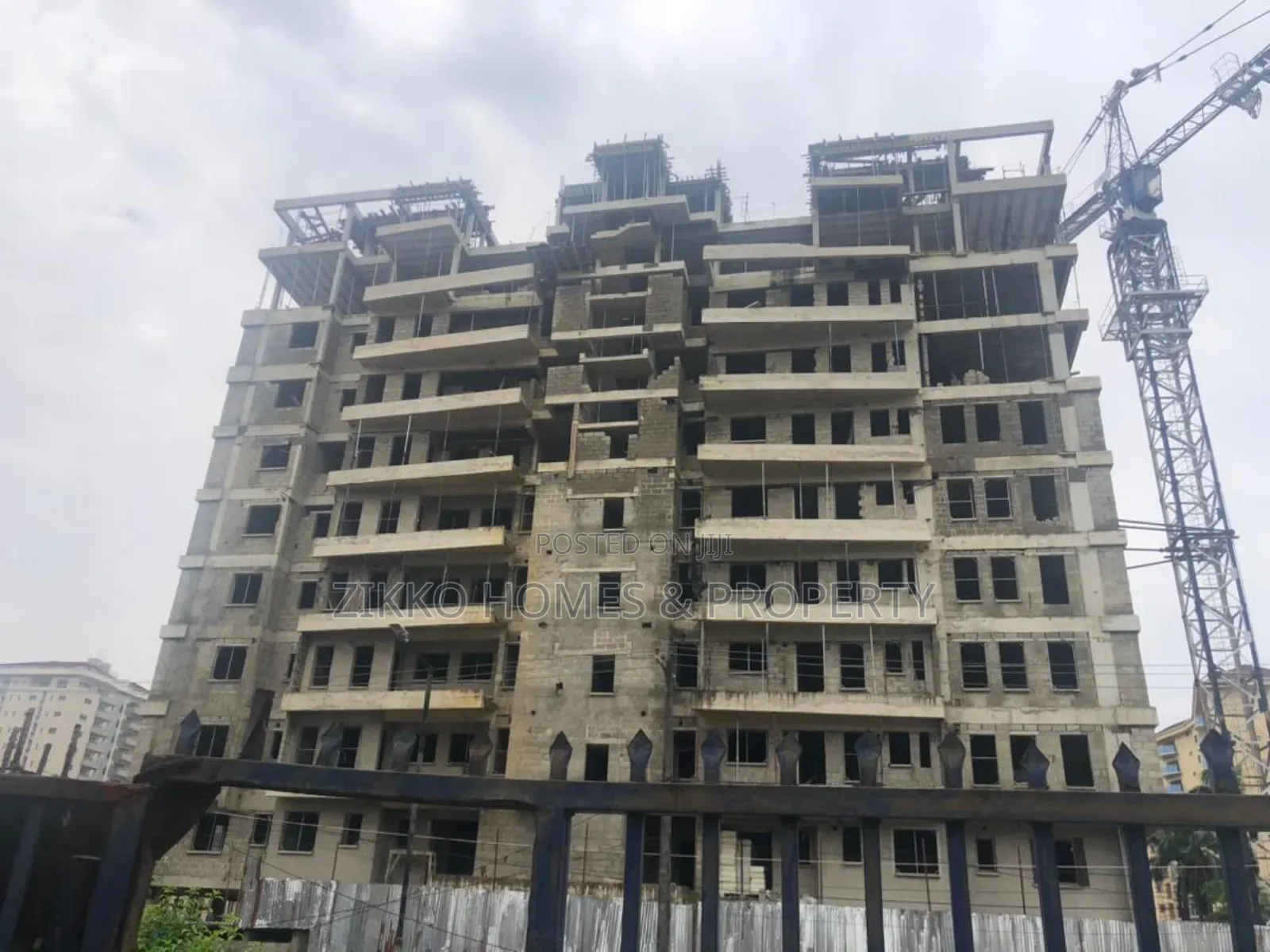 4bdrm Penthouse in Begonia, Ikoyi for sale in Ikoyi