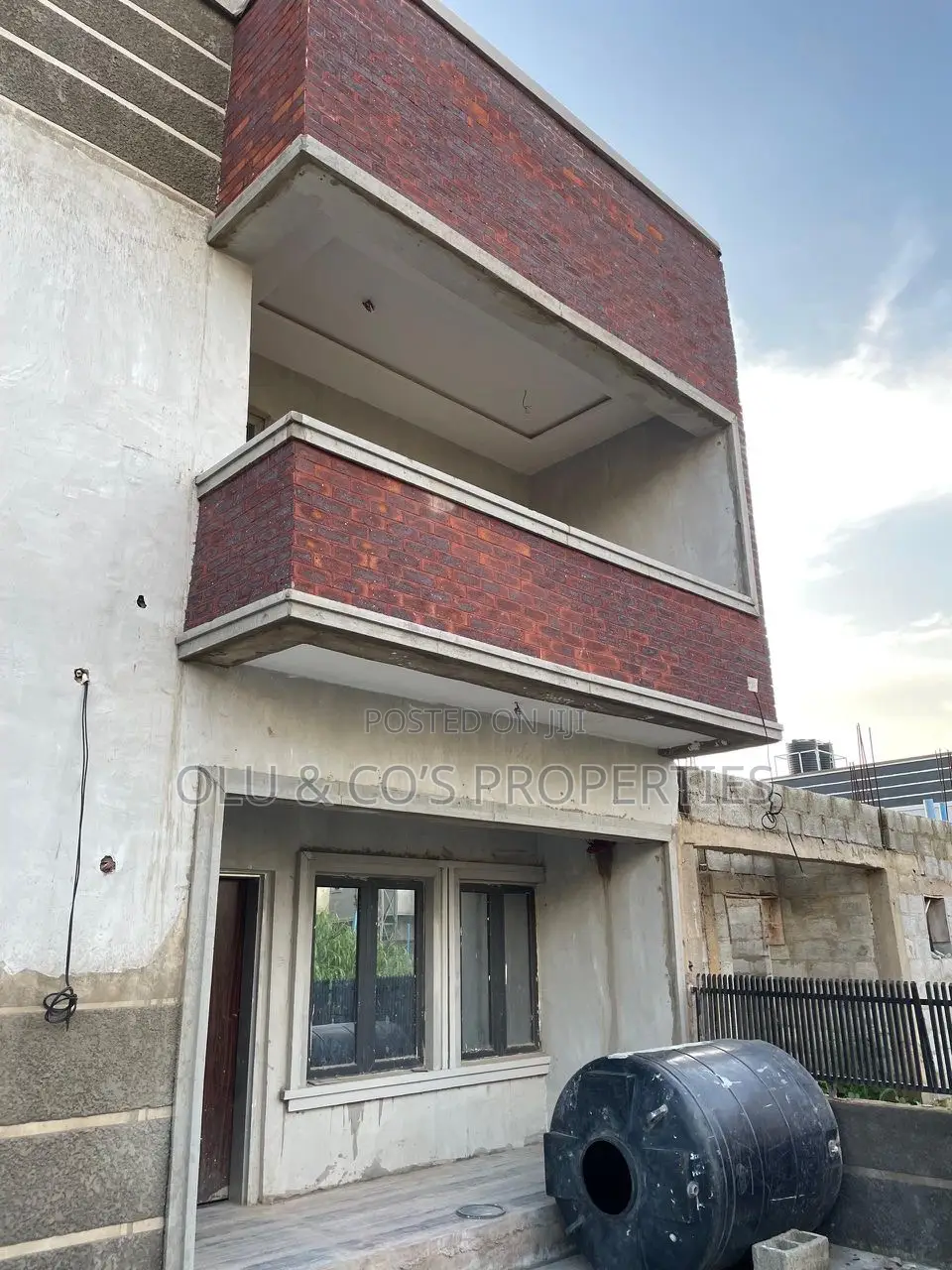 4bdrm Townhouse/Terrace in Palm Heights Estate, Lugbe District in Lugbe District