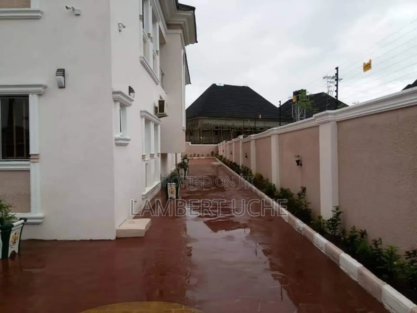 Furnished 8bdrm Duplex in Kubwa for sale in Kubwa