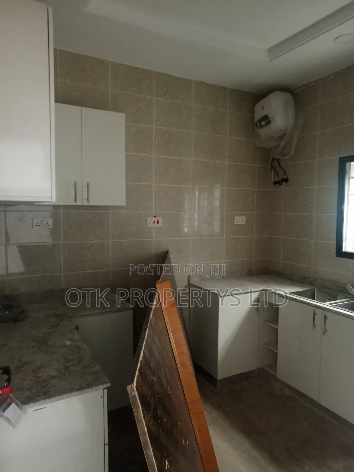 Furnished 2bdrm Block of Flats in Sangwari Layout, Kubwa for rent in Kubwa