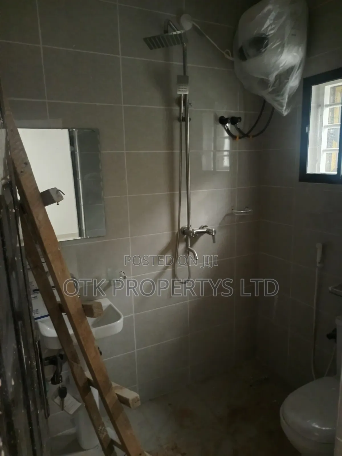 Furnished 2bdrm Block of Flats in Sangwari Layout, Kubwa for rent in Kubwa