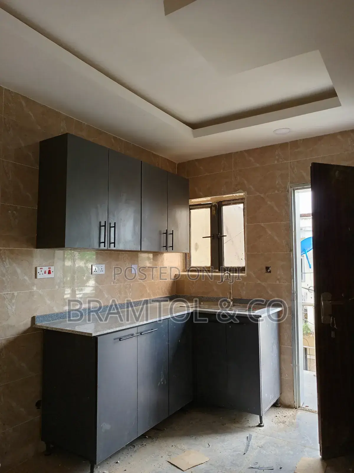 2bdrm Block of Flats in Life Camp for rent in Life Camp