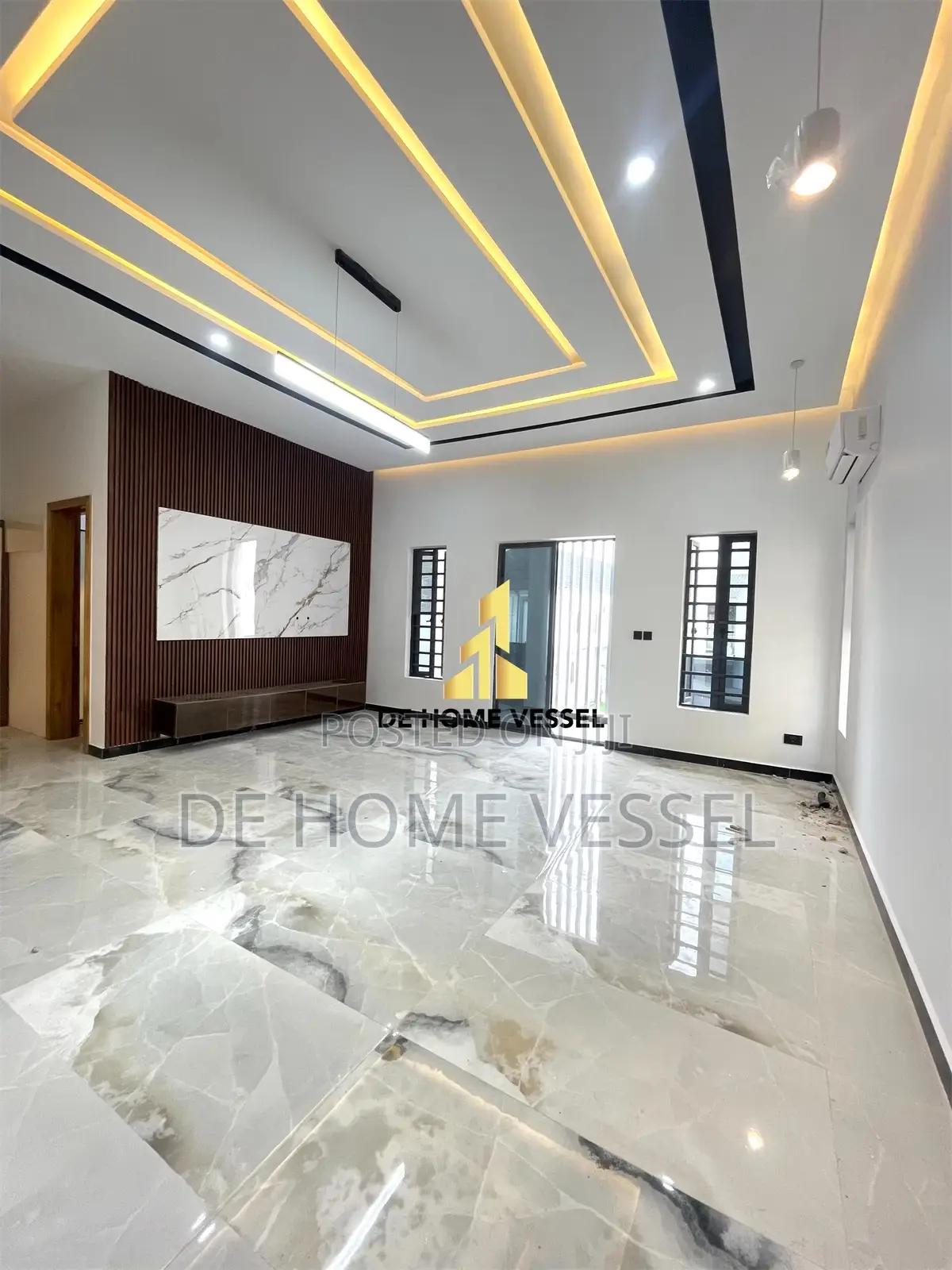 5bdrm Duplex in Lekki for sale in Lekki
