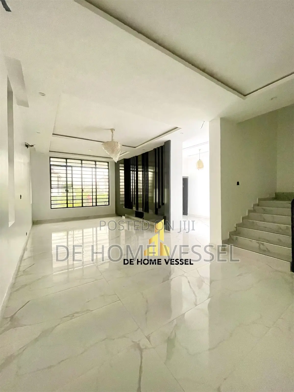 5bdrm Townhouse/Terrace in Lekki for sale in Lekki