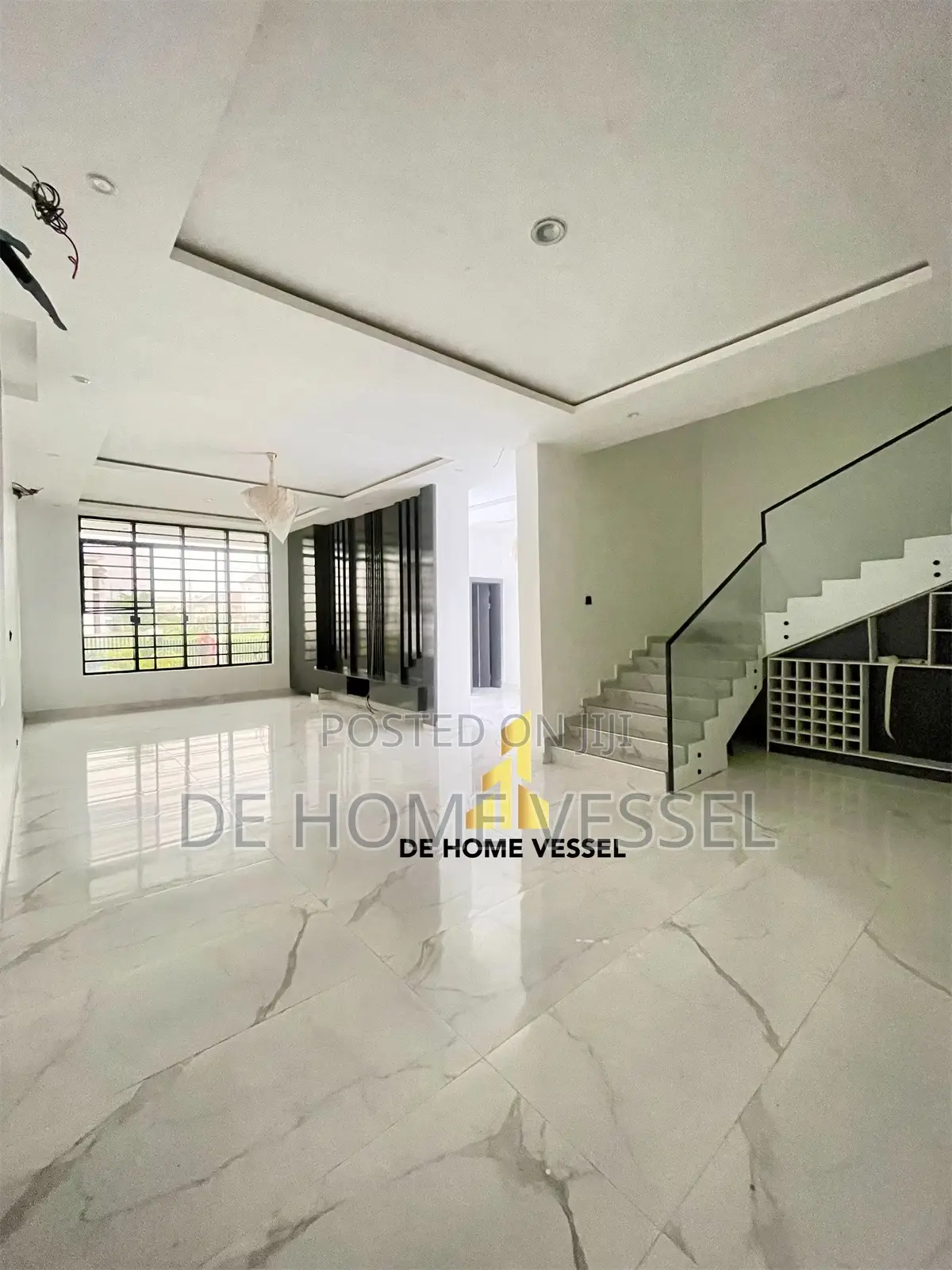 5bdrm Townhouse/Terrace in Lekki for sale in Lekki