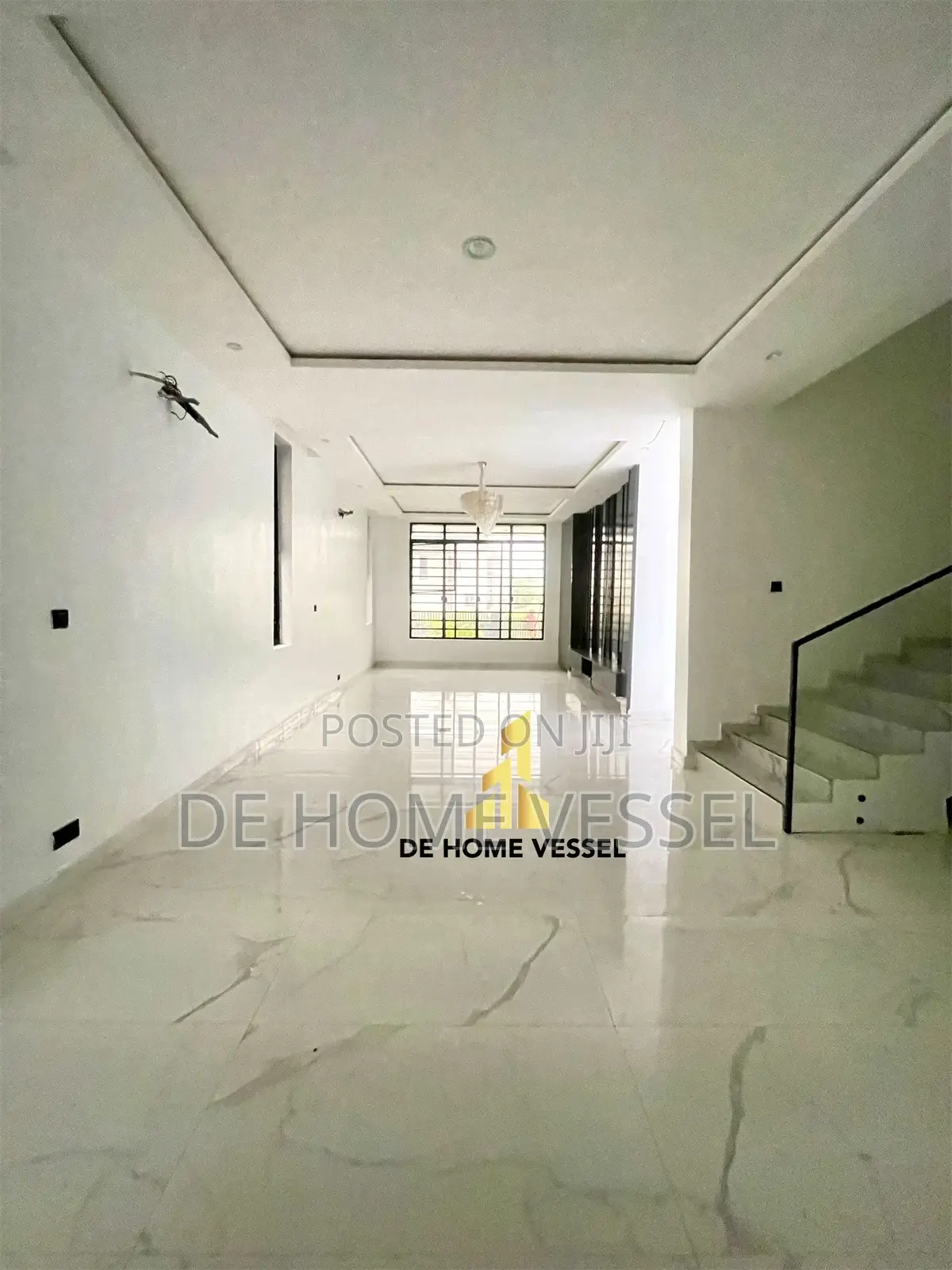 5bdrm Townhouse/Terrace in Lekki for sale in Lekki