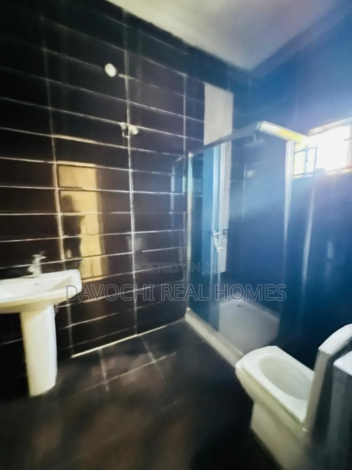 3bdrm Apartment in Chevron Drive, Lekki for rent in Lekki