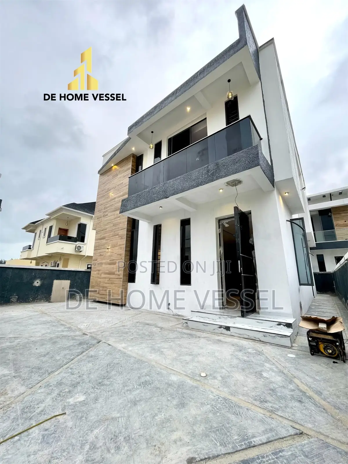5bdrm Duplex in Lekki for sale in Lekki