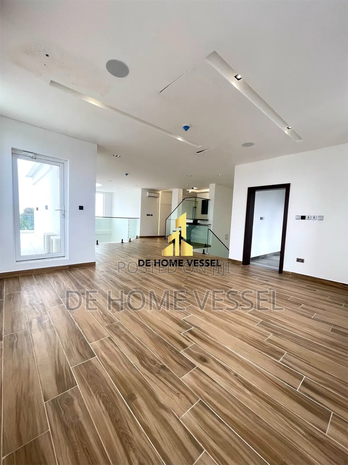 4bdrm Maisonette in Victoria Island for sale in Victoria Island