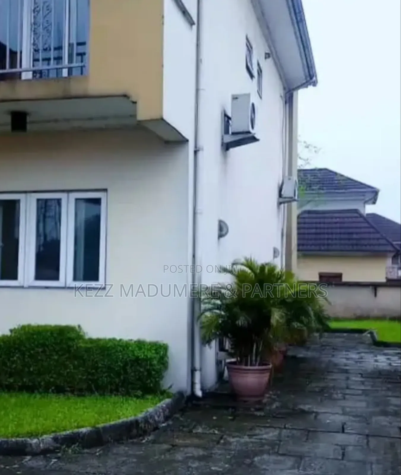 4bdrm Duplex in Golf Estate , Off Dr for sale in Trans Amadi