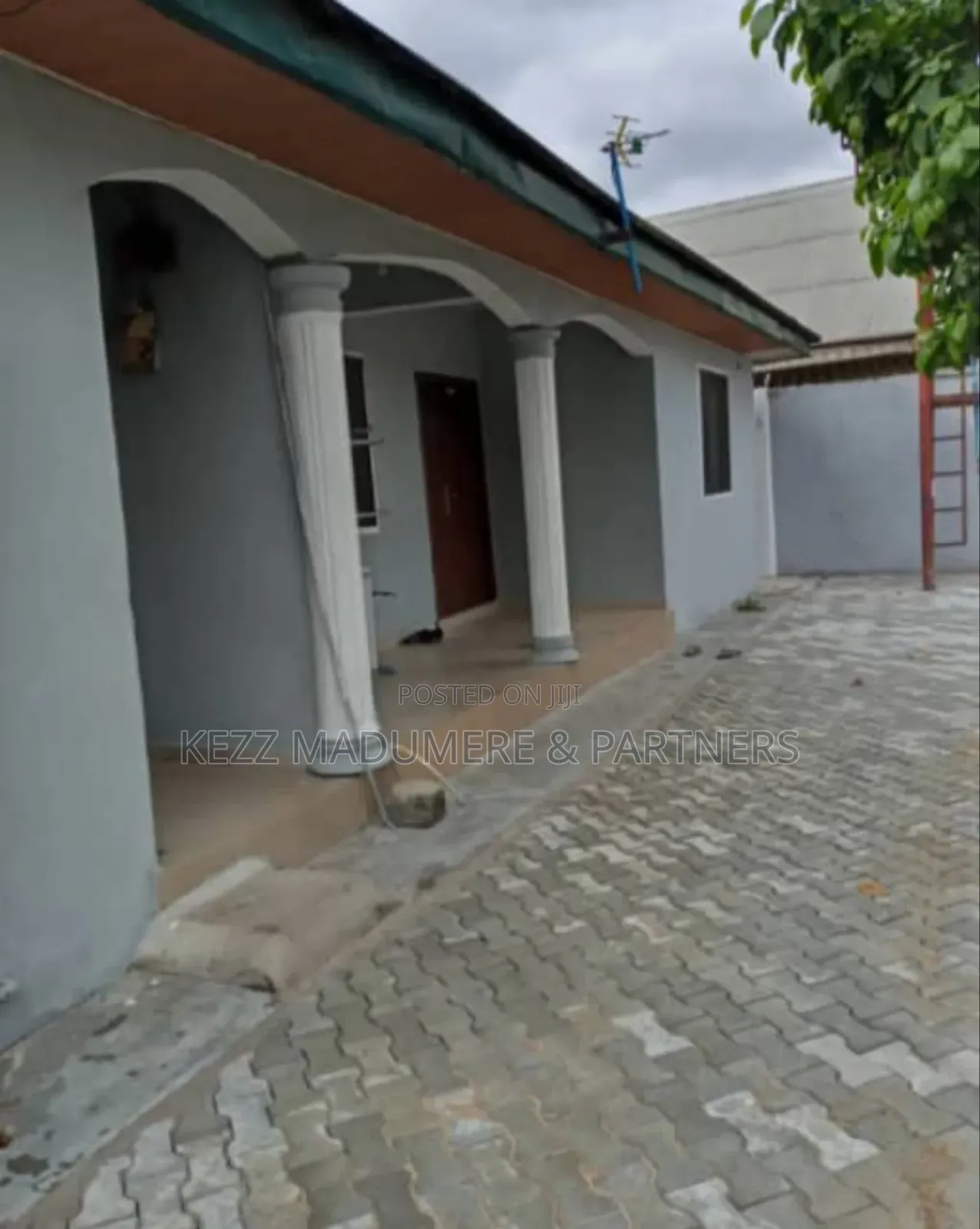 5bdrm Block of Flats in Rumuaghulu , Port, Rumuahalu for sale in Rumuahalu