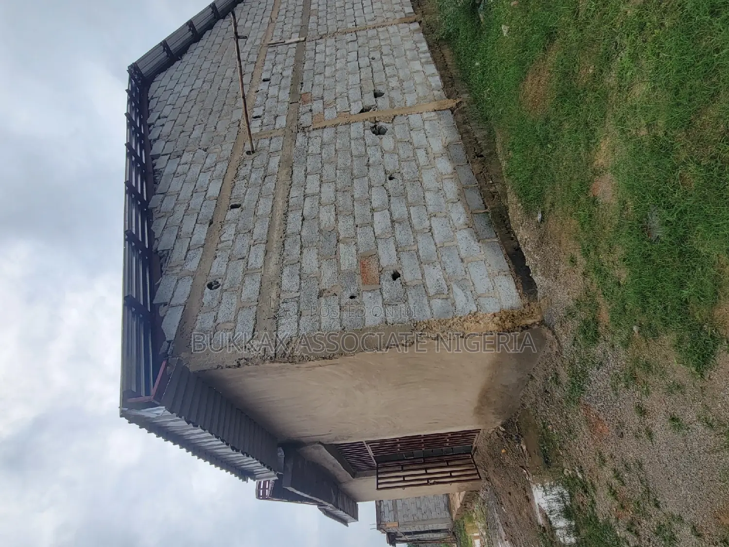 Big Warehouse in Dei-Dei