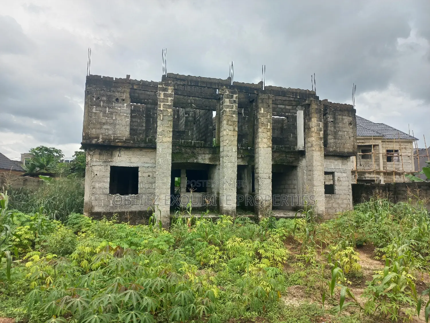 8bdrm Block of Flats in Redemption Estate, Owerri for sale in Owerri