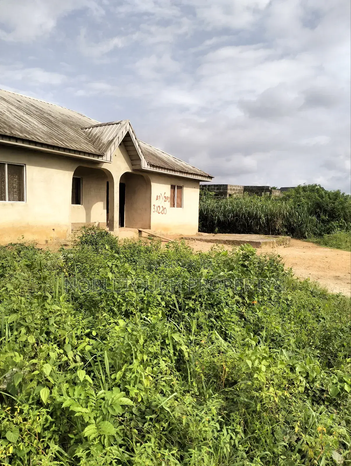 3bdrm Bungalow in Obere After Winners, Ifo for sale in Ifo