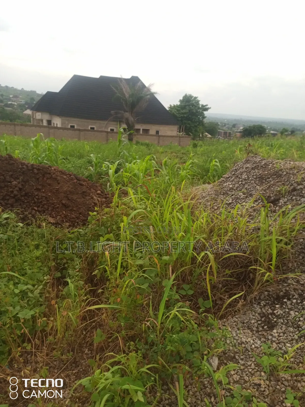 Deed and Survey in Oshimili North