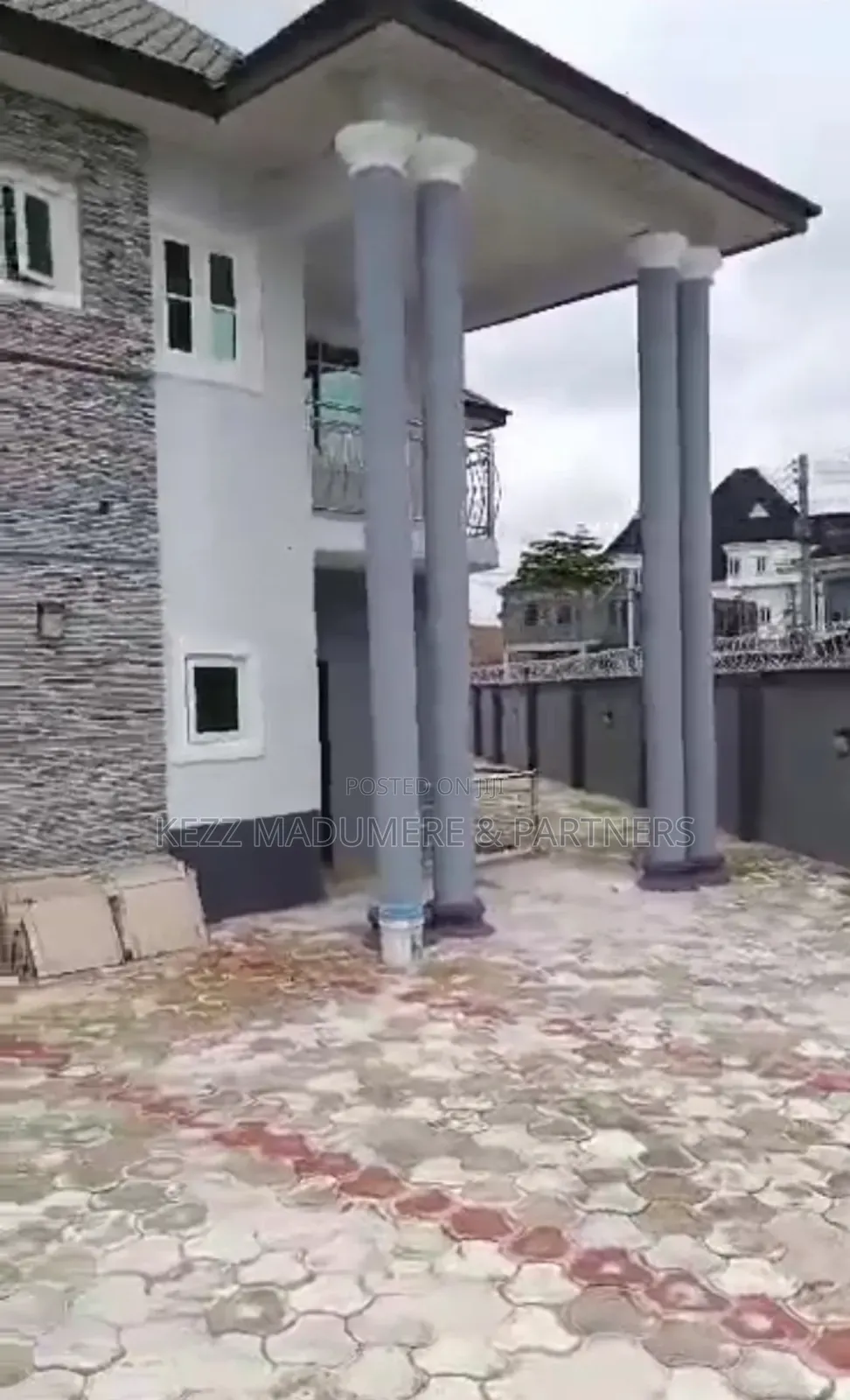 6bdrm Duplex in Inside An Estate ,, Trans Amadi for sale in Trans Amadi