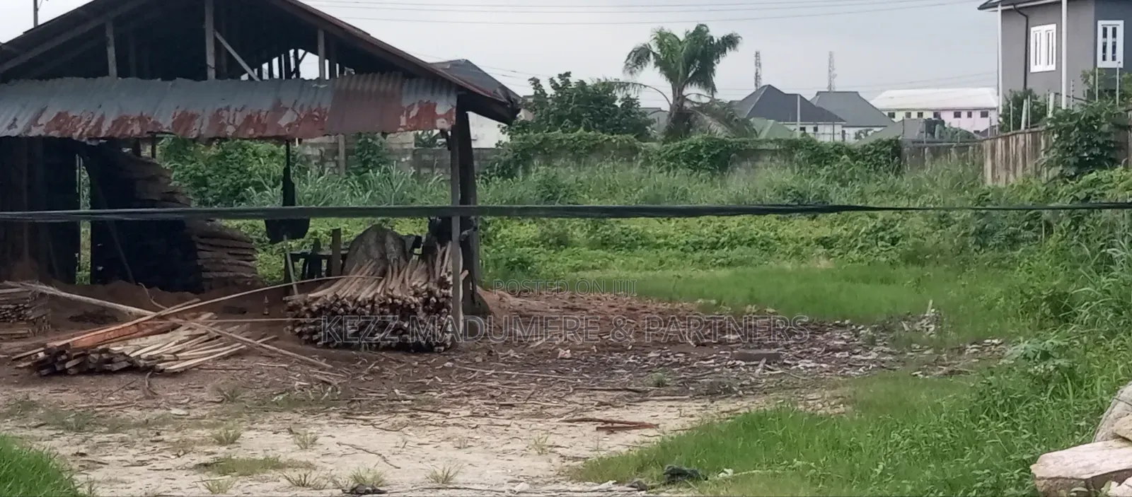 For Sale : 3 Plots on the Major Sars Road in Port-Harcourt