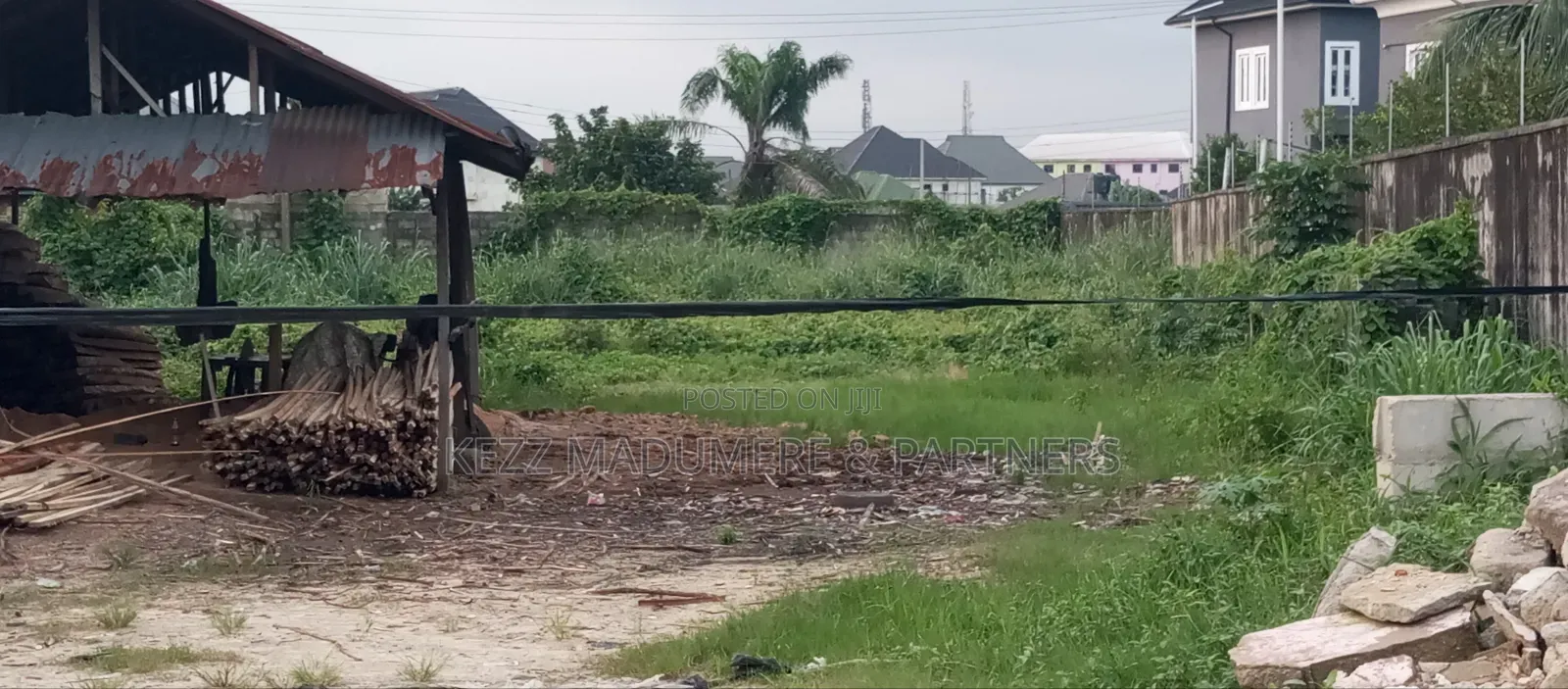 For Sale : 3 Plots on the Major Sars Road in Port-Harcourt
