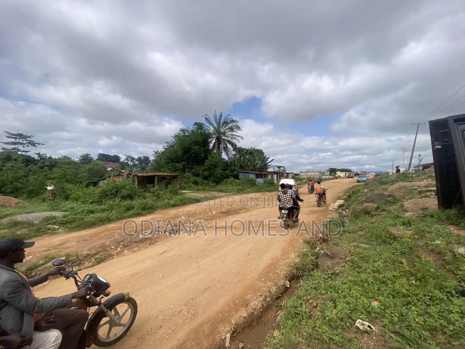 8 Plots of Mix Use Land for Sale Along Liberty Academy Road in Akala Express