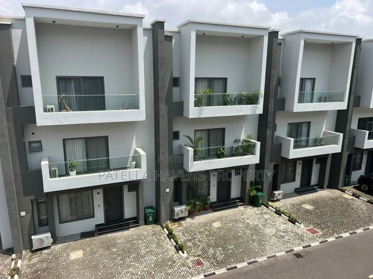 4bdrm Townhouse/Terrace in Jabi for sale in Jabi
