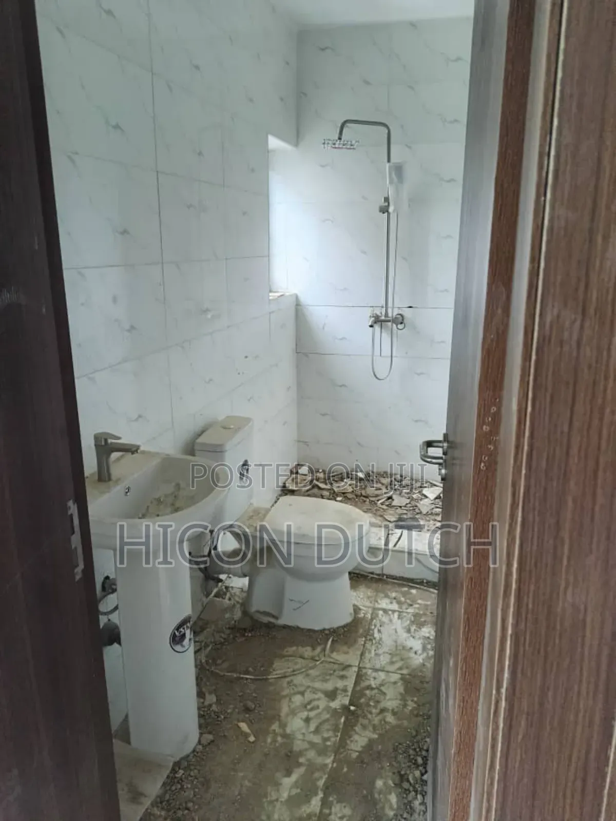 3bdrm Block of Flats in Wuye, Dakibiyu for rent in Dakibiyu