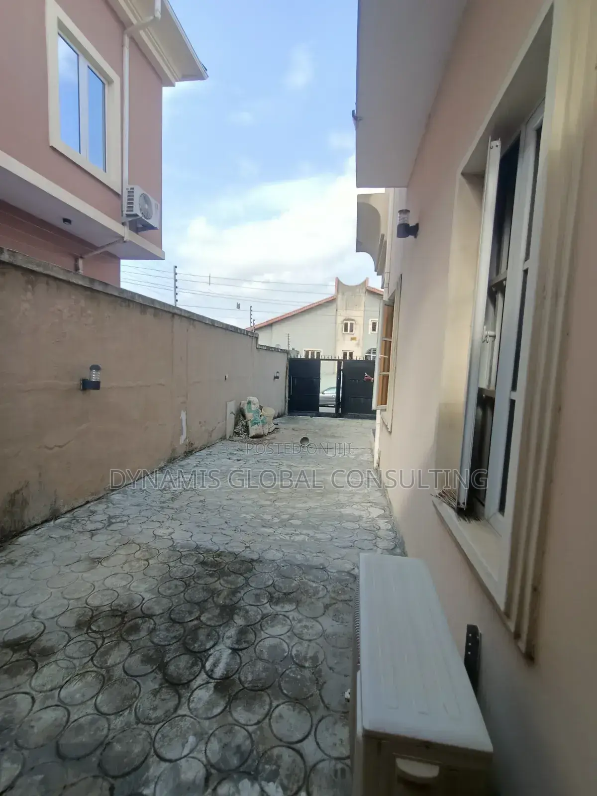 Furnished 4bdrm Duplex in Magodo Phase 1 Gra for rent in GRA Phase 1