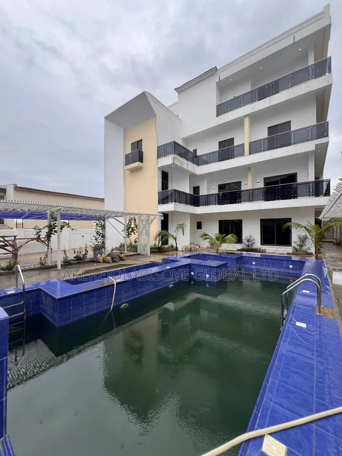 9bdrm Mansion in Katampe Extension for sale in Katampe Extension