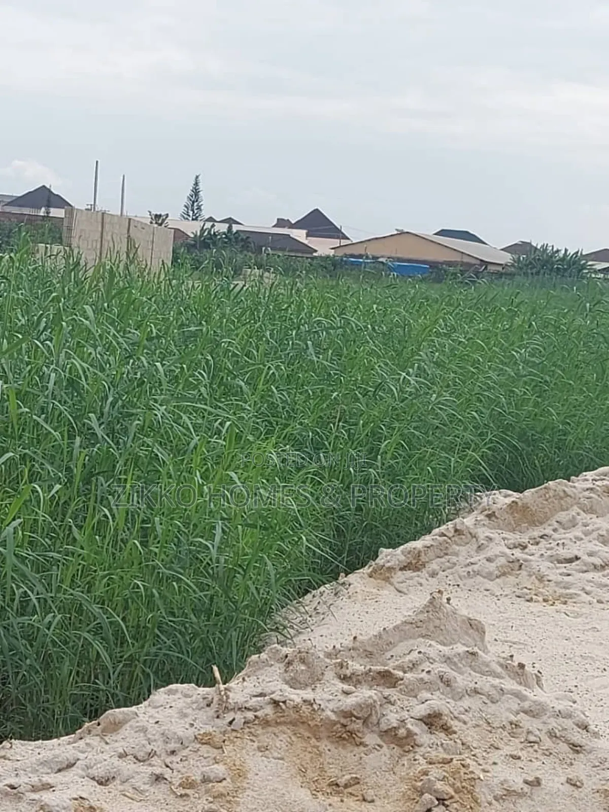 Land for Sale at Chevron Drive in Chevron