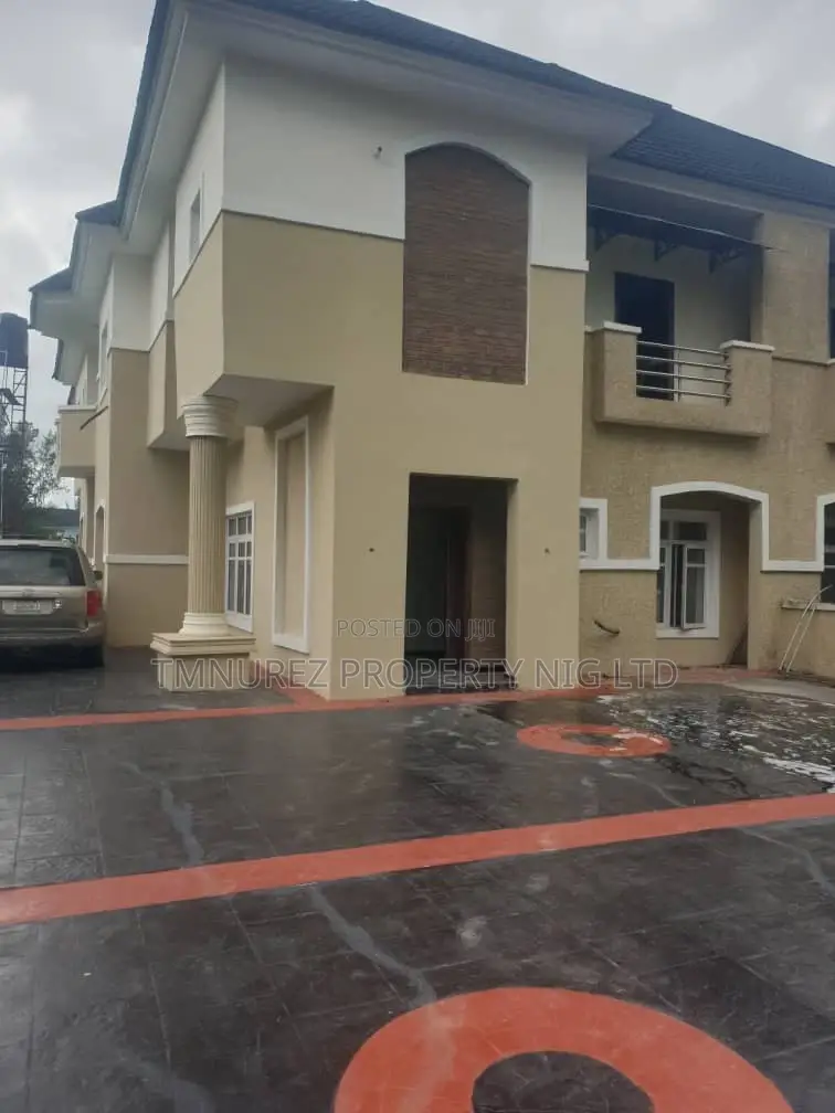 4bdrm Duplex in Megamond, Lekki for sale in Lekki
