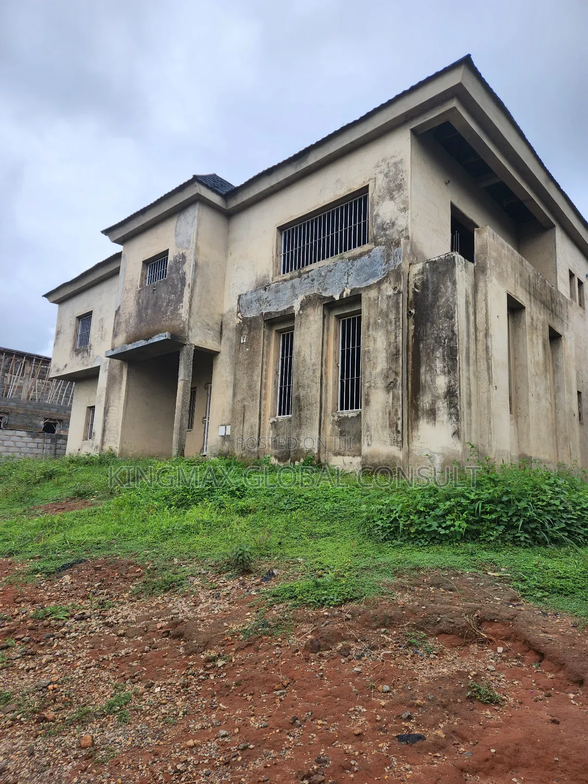 5bdrm Duplex in Idu Industrial for sale in Idu Industrial