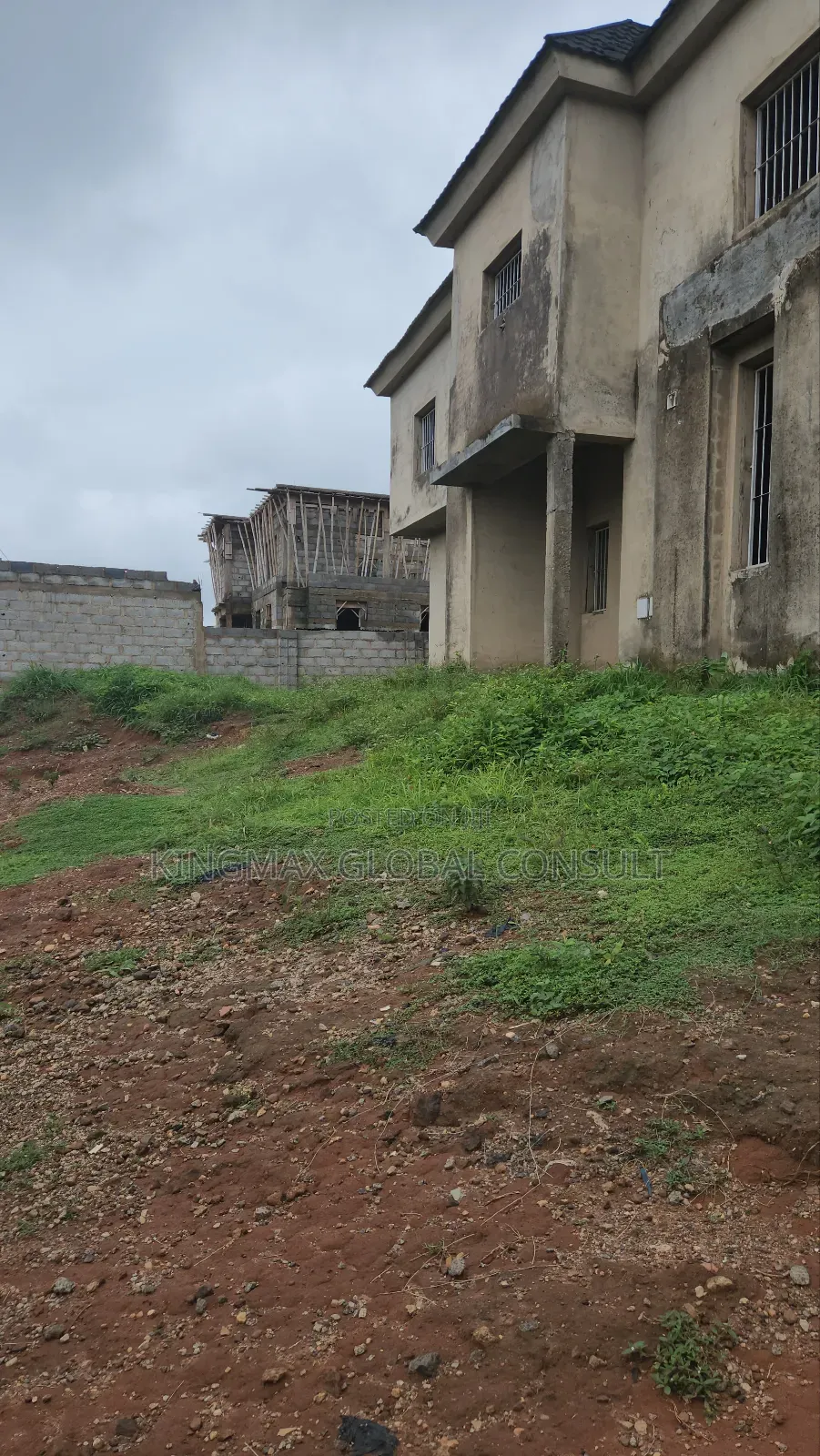 5bdrm Duplex in Idu Industrial for sale in Idu Industrial