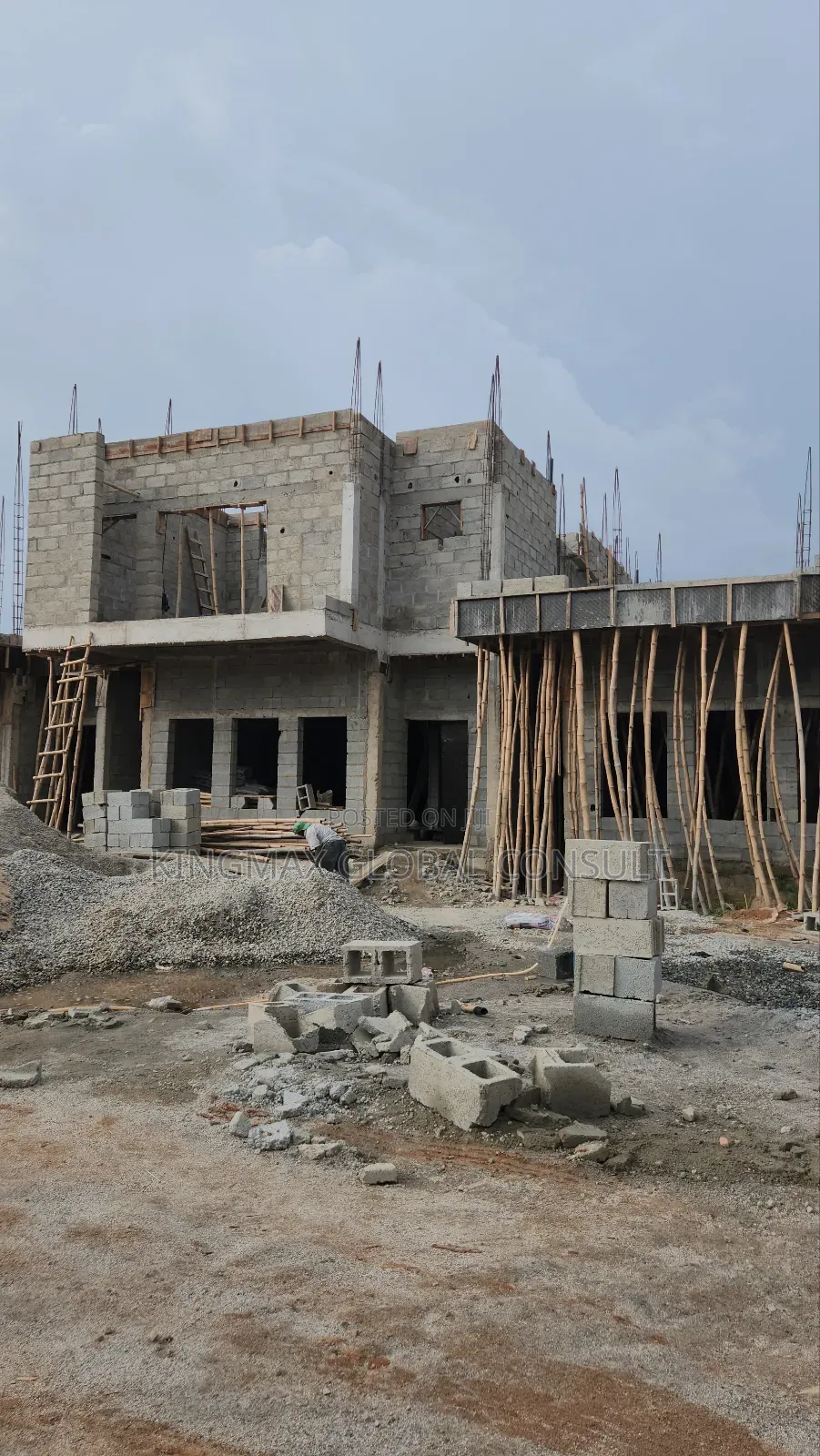 4bdrm Townhouse/Terrace in Idu Industrial for sale in Idu Industrial